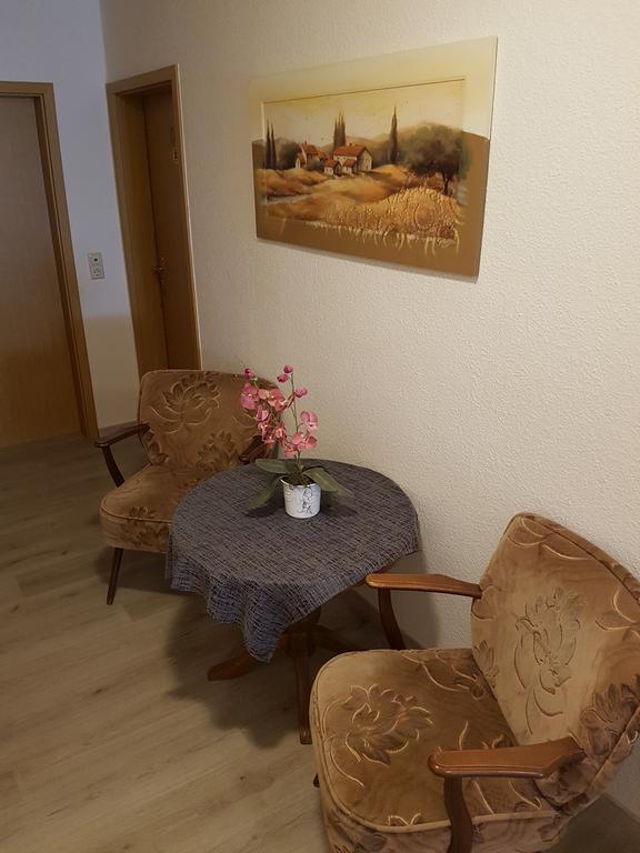 Pension Am Stadtrand Лайпциг Екстериор снимка